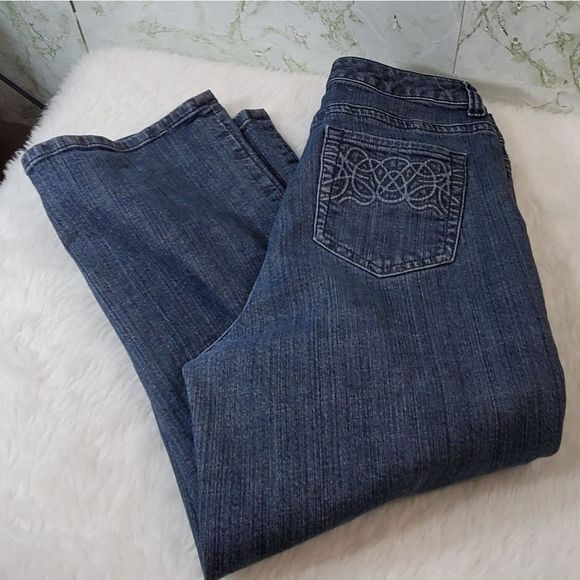 Chico's Crop Jeans - Picture 1 of 12